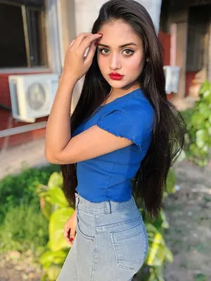 Indore call girl